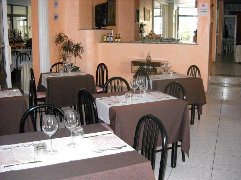Hotel Al Nuovo Porto Μπελάρια-Ιτζέα Μαρίνα Εξωτερικό φωτογραφία